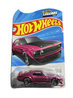 Hot Wheels JKD35  - 69 Ford Mustang Boss 302 - Legends Tour 2026 - Sammlerstück - incl. Protektor Pack
