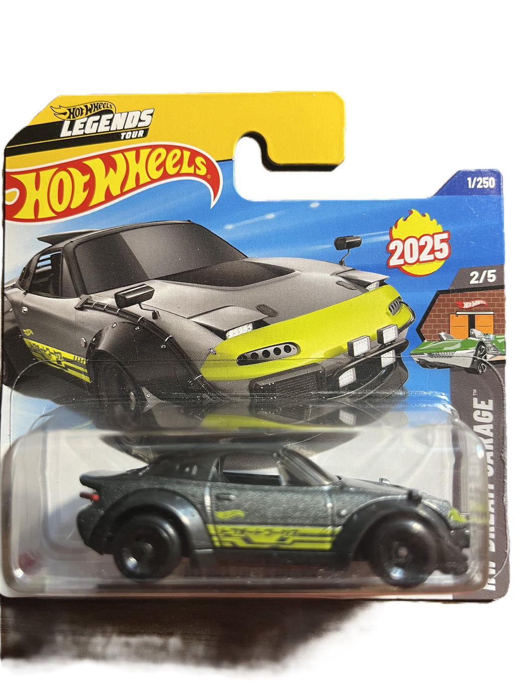 Hot Wheels HYW18 - Mazda MX-5 Miata - short Card - 2025