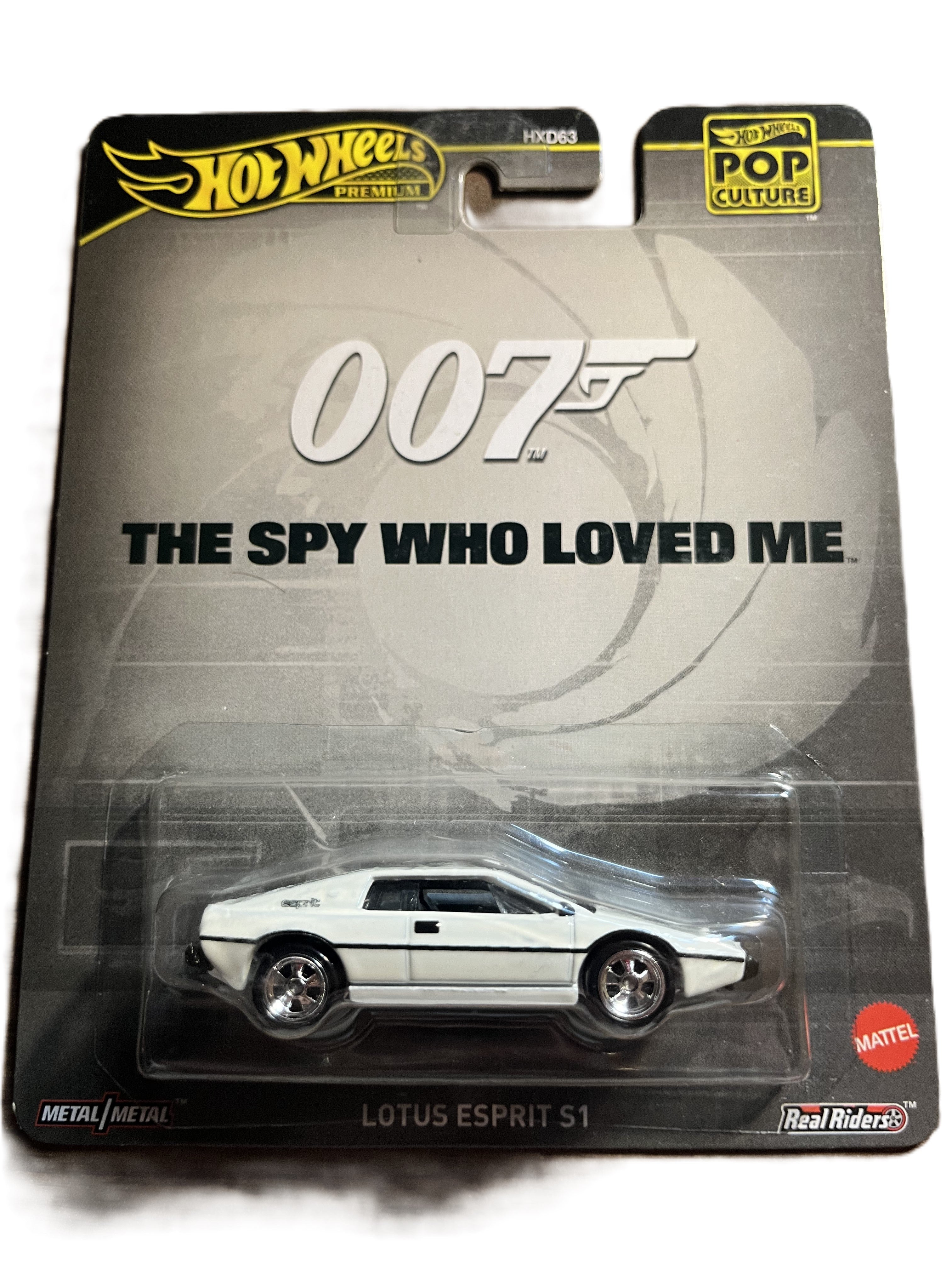 Hot Wheels HXD98 - Lotus Esprit S1 - 007 The Spy who loved me - Pop Culture - Premium