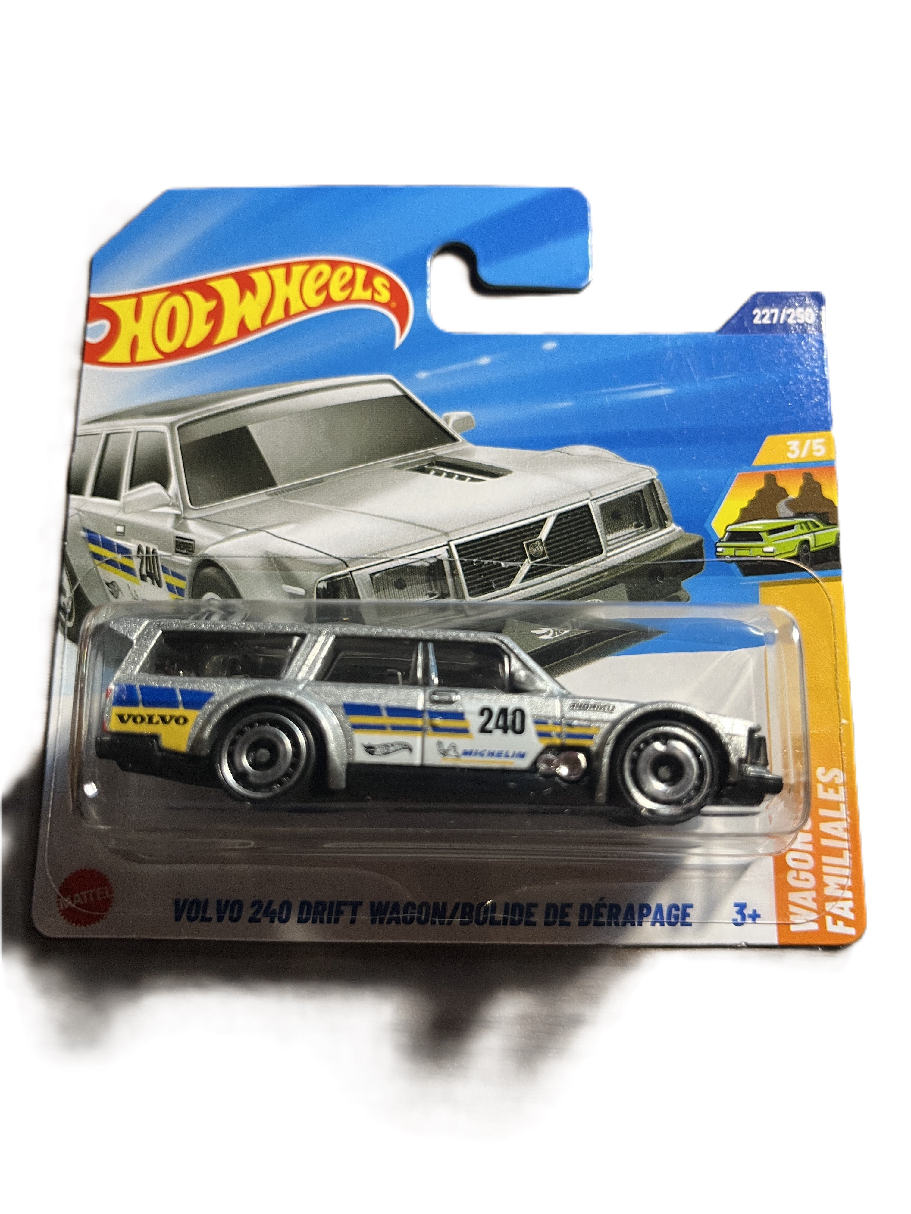 Hot Wheels JBB40 - Volvo 240 Drift Wagon - short Card - 2025