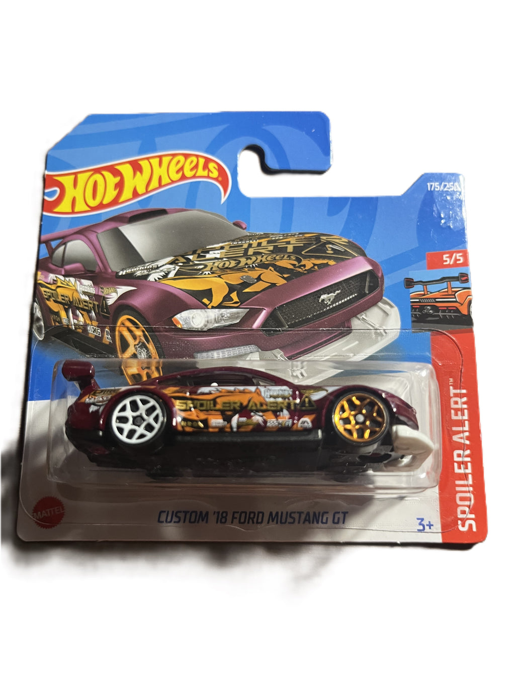Hot Wheels HCV87 - Custom 18 Ford Mustang GT - short Card - 2022