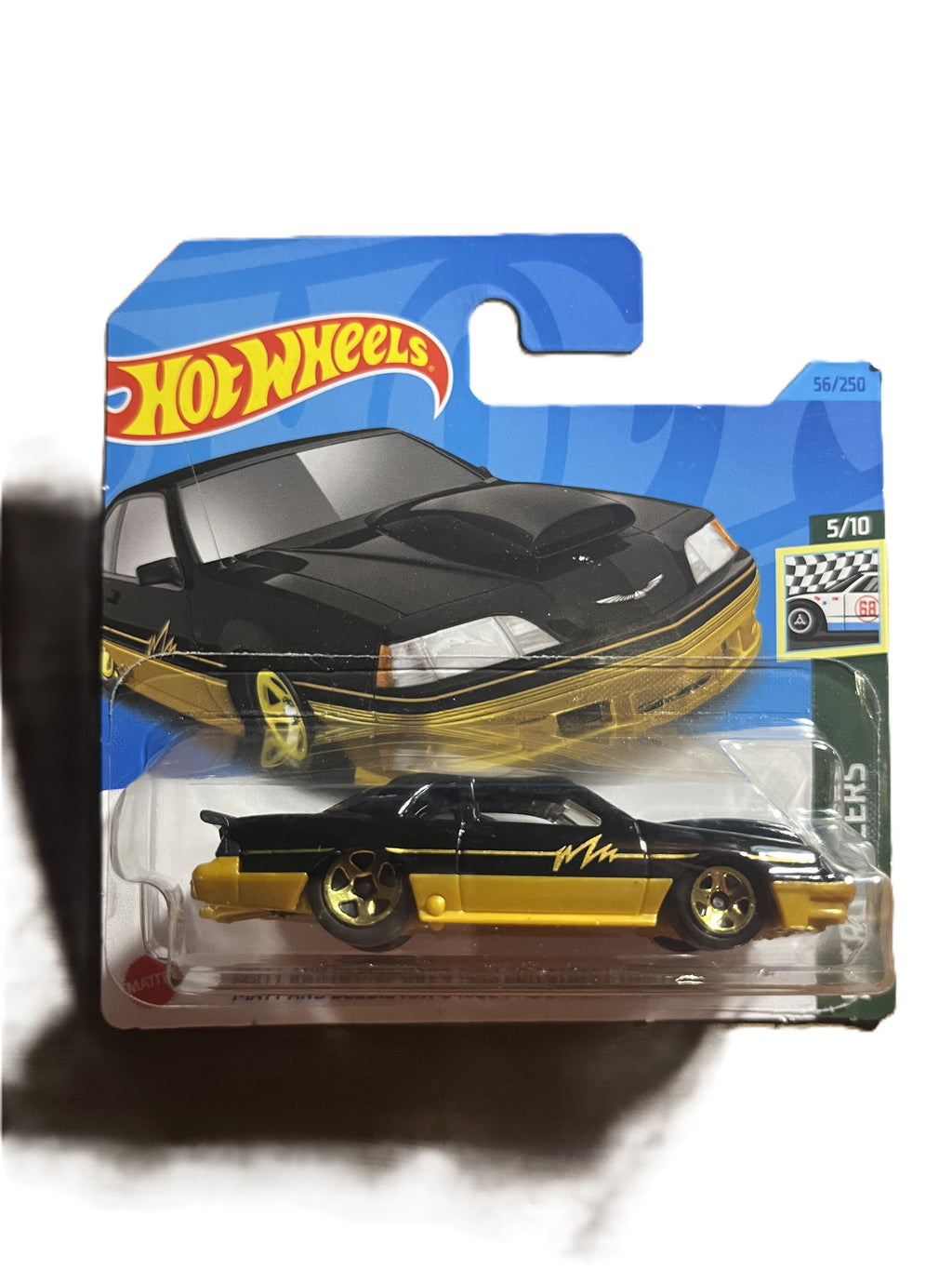 Hot Wheels HKJ80 - Matt and Debbie hays 1988 pro Street Thunderbird - short Card - 2023
