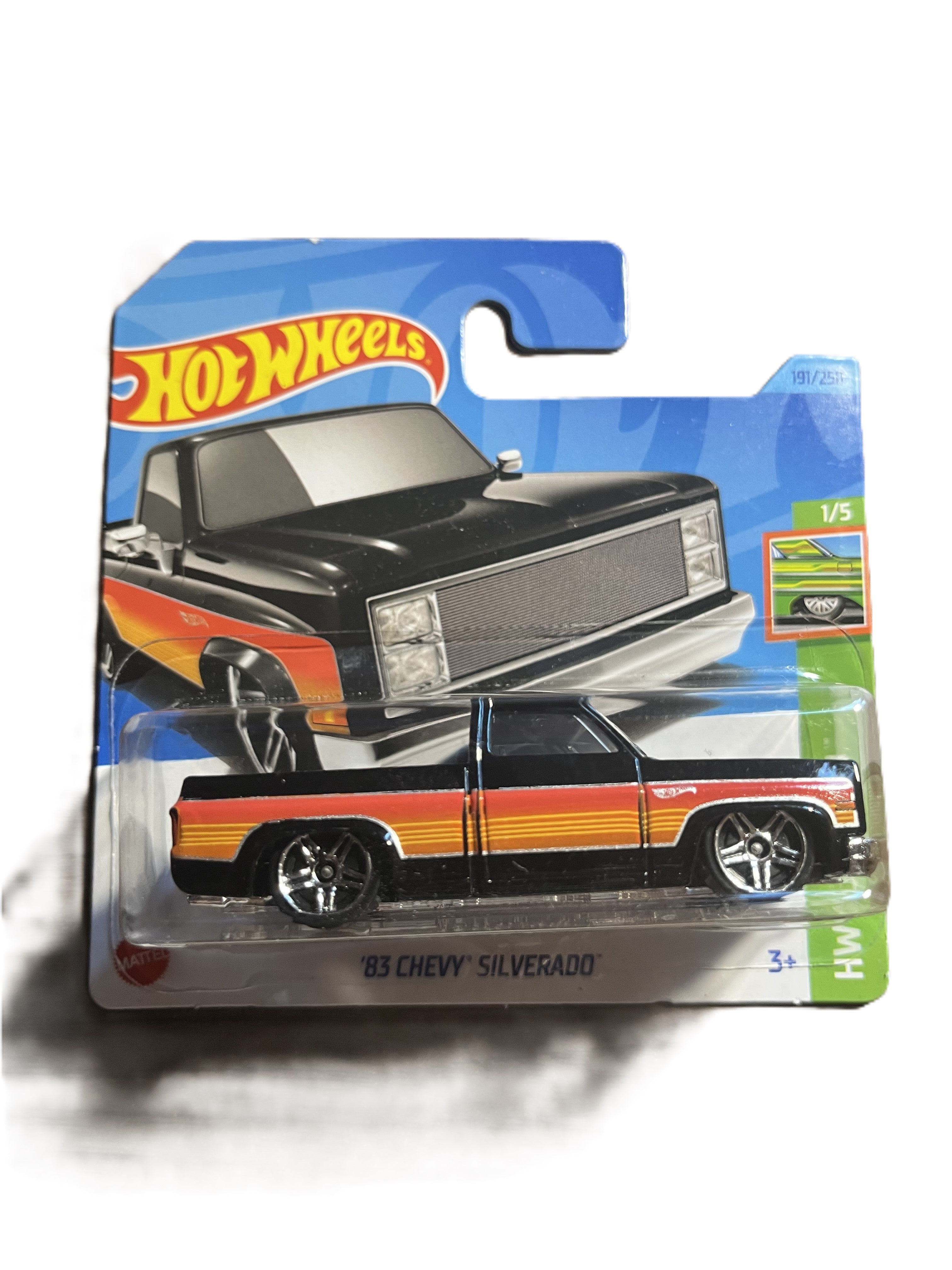 Hot Wheels HKJ06 - 83 Chevy Silverado - short Card - 2023