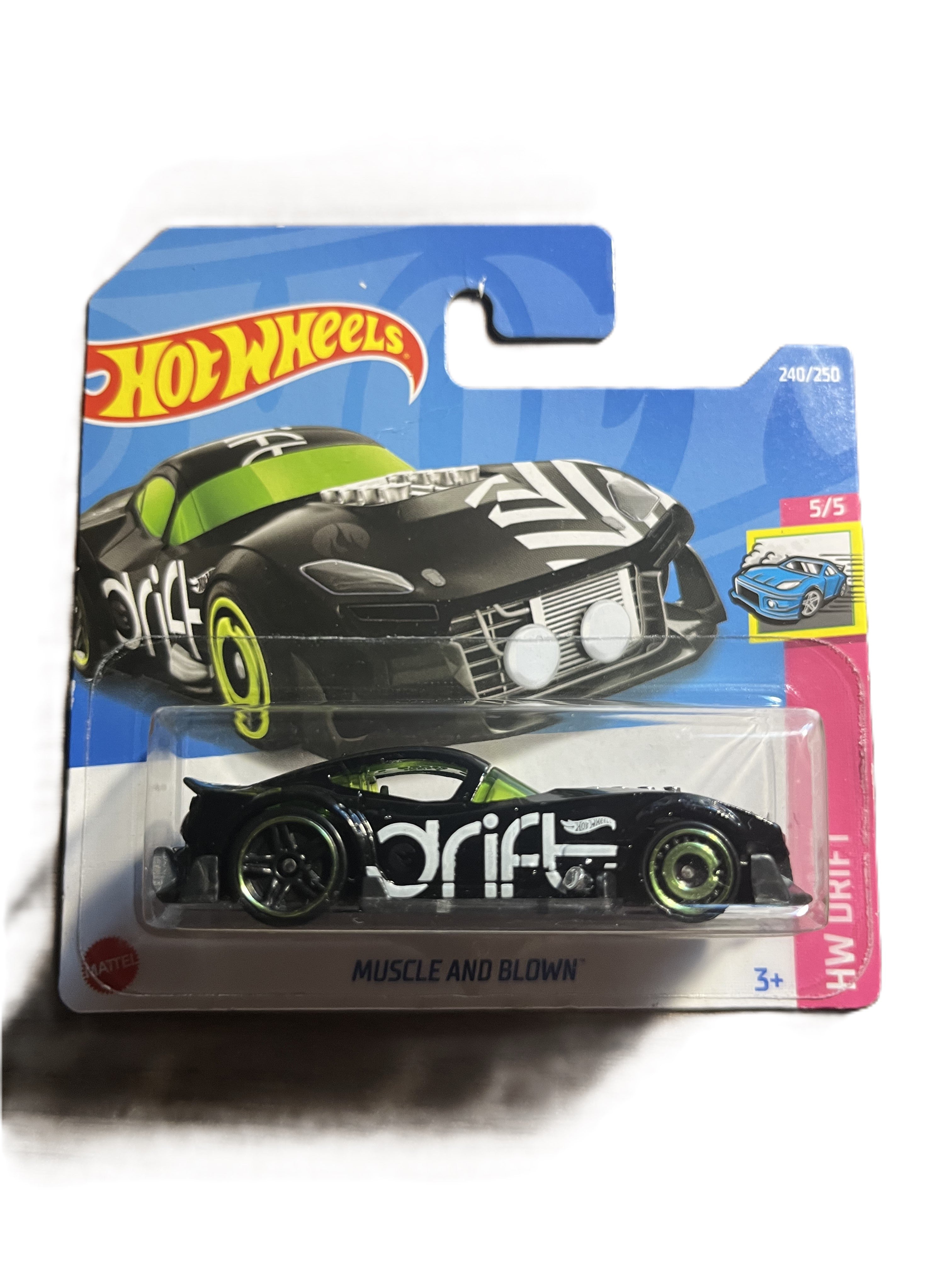 Hot Wheels HCY00 - Muscle and Böown - Treasure Hunt - short Card - 2022