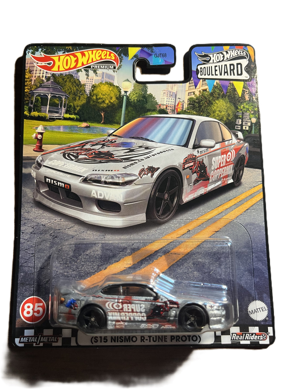 Hot Wheels HKF31 - Nissan Silvia - Boulevard 85 - Premium
