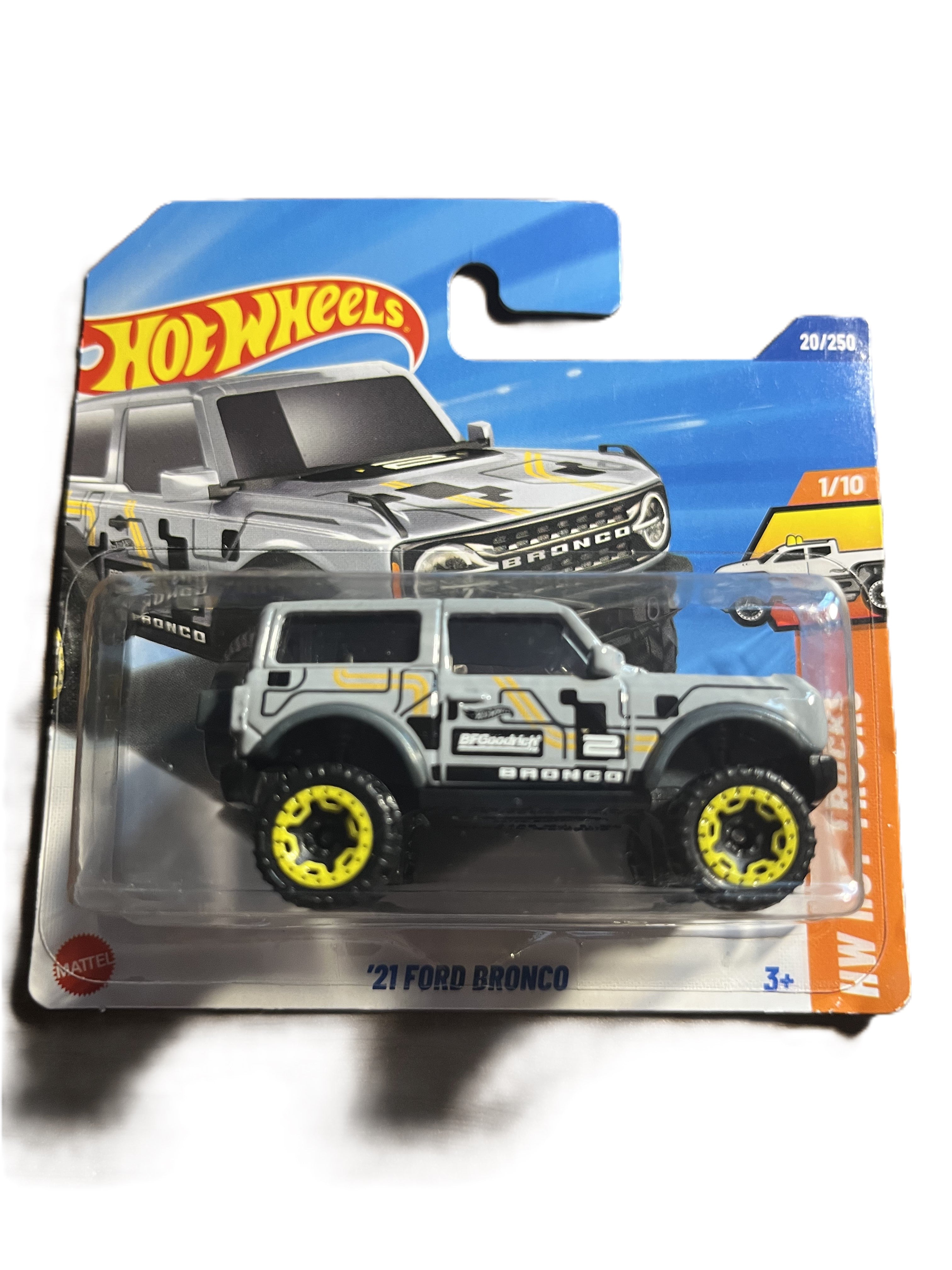 Hot Wheels HYW73 - 21 Ford Bronco - short Card - 2025