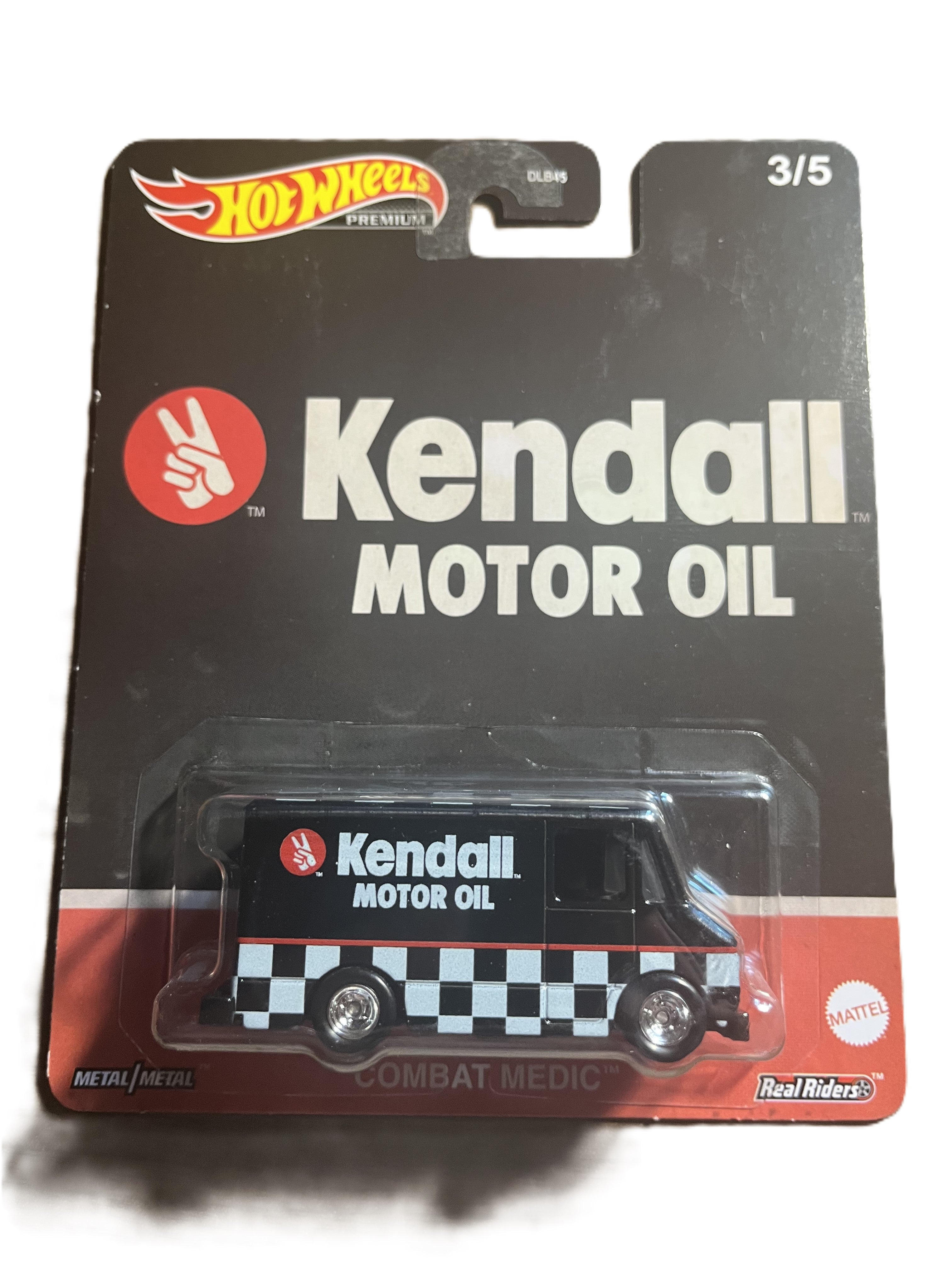 Hot Wheels HKC98 - Combat Medic - 3/5 - Premium