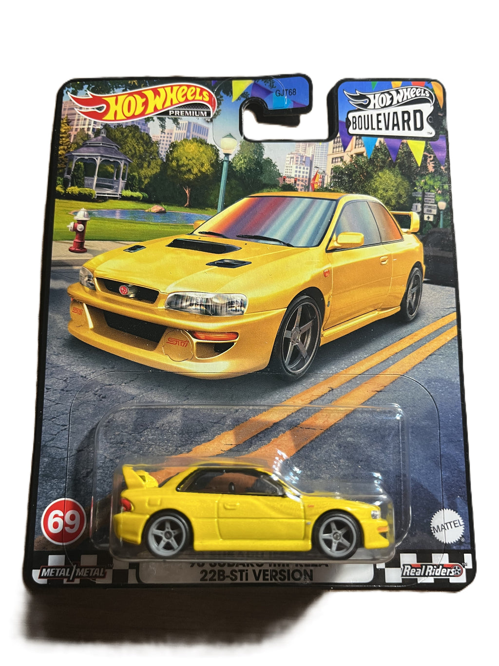 Hot Wheels HKF16 - 98 Subaru Impreza 22B-STi Version - Boulevard 69 - Premium