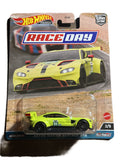 Hot Wheels HKC60 - Aston Martin Vantage GTE - Race Day 2/5 - Premium