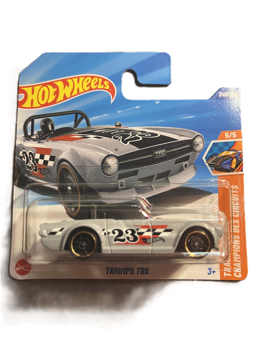 Hot Wheels JBC34 - Triumph TR6 - short Card - 2025