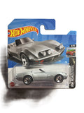 Hot Wheels HKK12 - 72 Stingray Convertible - short Card - 2023