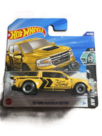Hot Wheels HYX00 - 22 Ford Maverick Custom - short Card - 2025