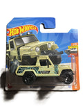 Hot Wheels HKJ02 - 67 Jeepster Commando - short Card - 2023