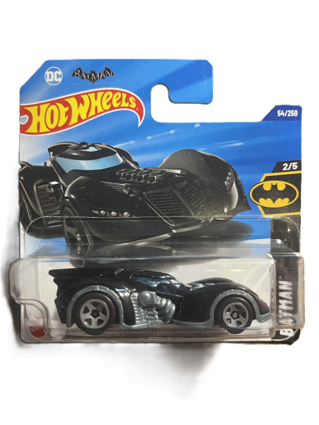 Hot Wheels HYX81 - Batman : Arkham Asylum Batmobile - short Card - 2025