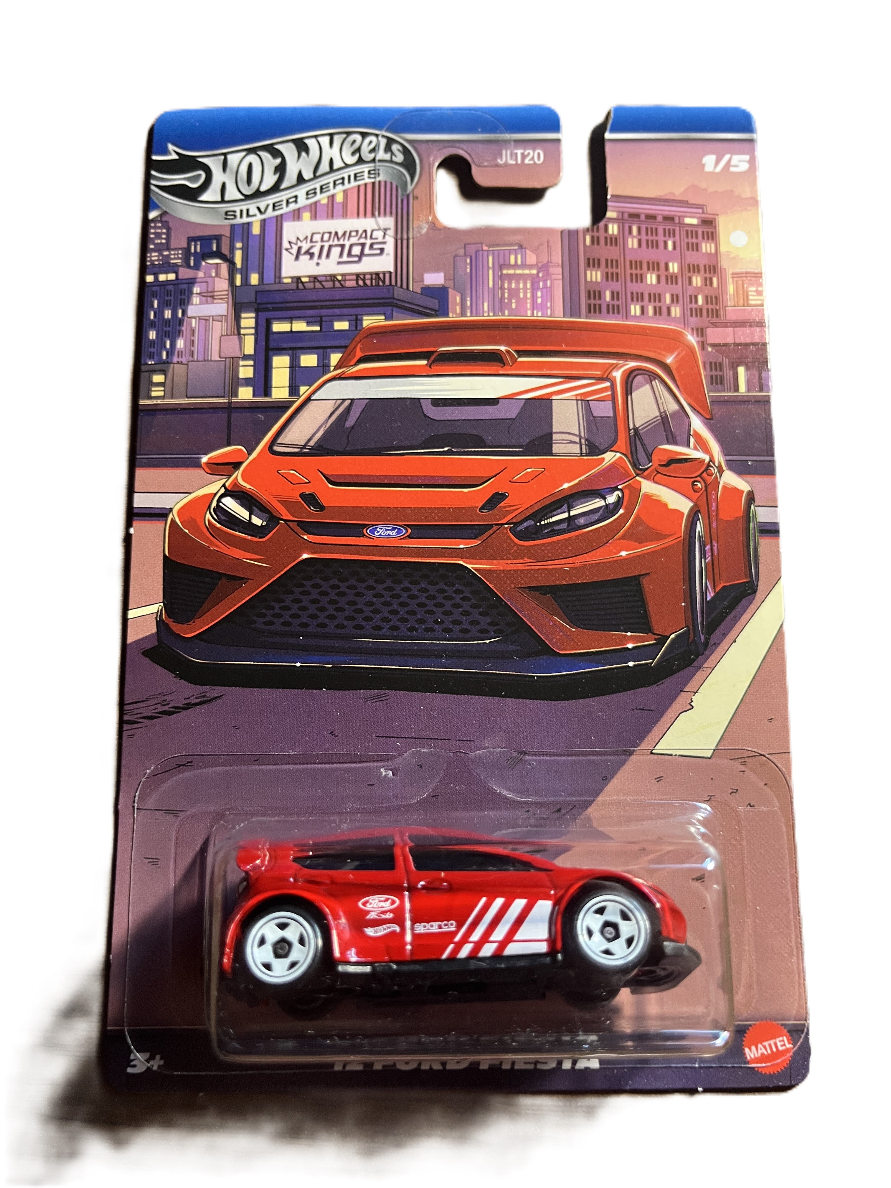 Hot Wheels JKX58 - 12 Ford Fiesta - Compact Kings 1/5 - long Card - silver Series